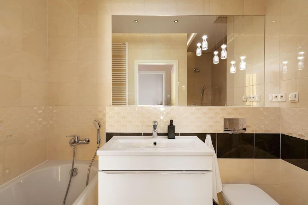 Appartement Chic Et Moderne Πόζναν Εξωτερικό φωτογραφία